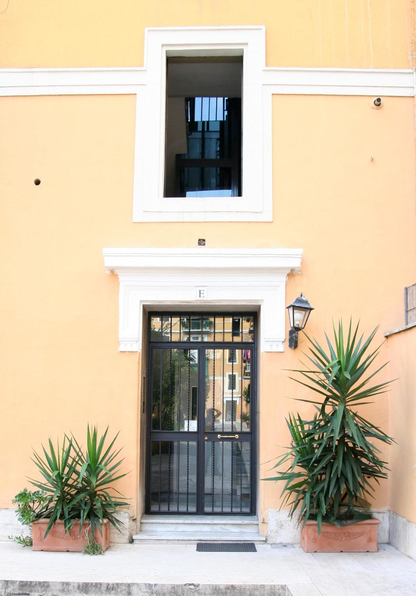 Guest House Masterintrastevere Rome Exterior photo